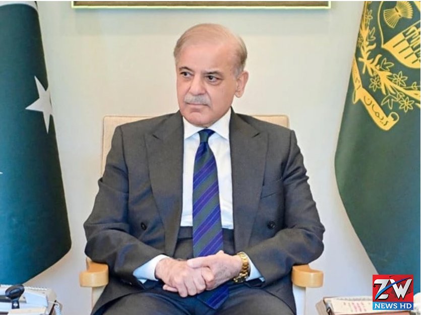 Prime Minister addressing a meeting and emphasizing that improving development, peace, and public welfare in Balochistan is the government’s top priority.