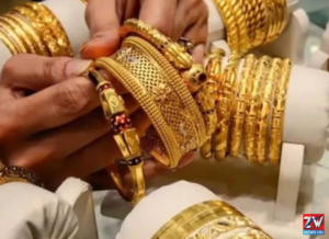 Gold price falls despite global inflation and rising market prices